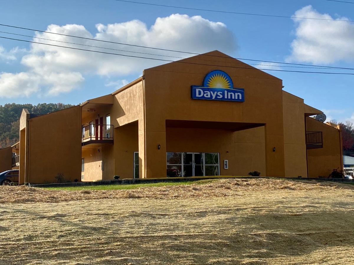 Days Inn By Wyndham Morehead Zewnętrze zdjęcie